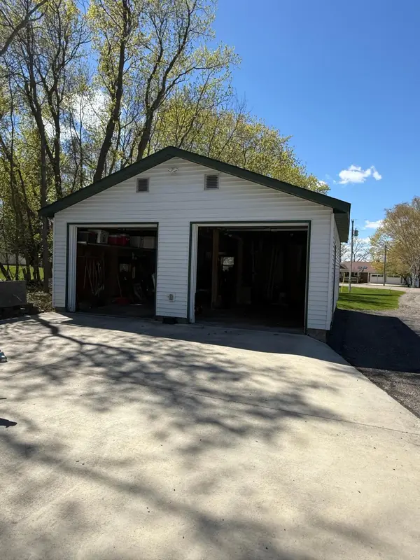 7893 E Lake Carlos DR NE, Carlos, MN 56319
