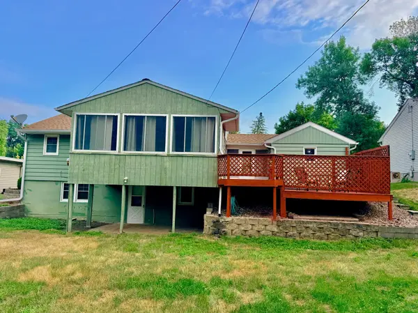 1019 Maple ST, Red Wing, MN 55066