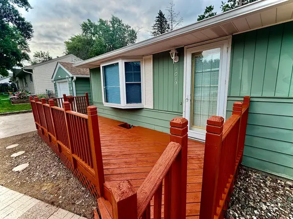 1019 Maple ST, Red Wing, MN 55066
