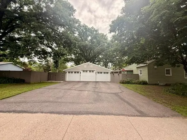 614 8th AVE SW, Little Falls, MN 56345