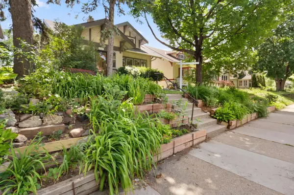 4137 Columbus AVE S, Minneapolis, MN 55407