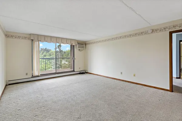 2601 Kenzie TER #315, Saint Anthony, MN 55418