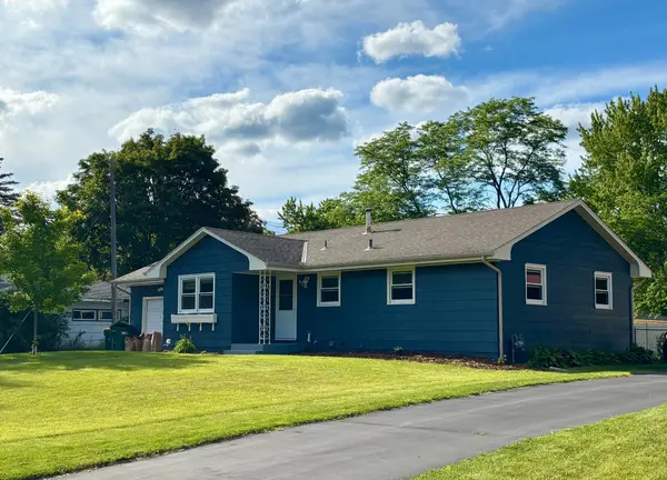 9010 60 1/2 AVE N, New Hope, MN 55428