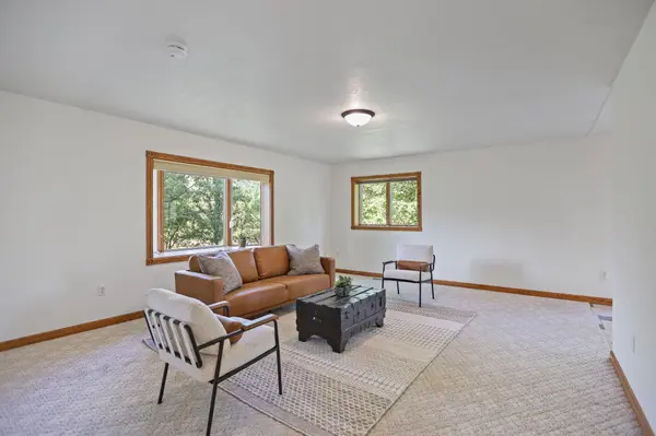 17834 Hunt Lake TRL, Faribault, MN 55021