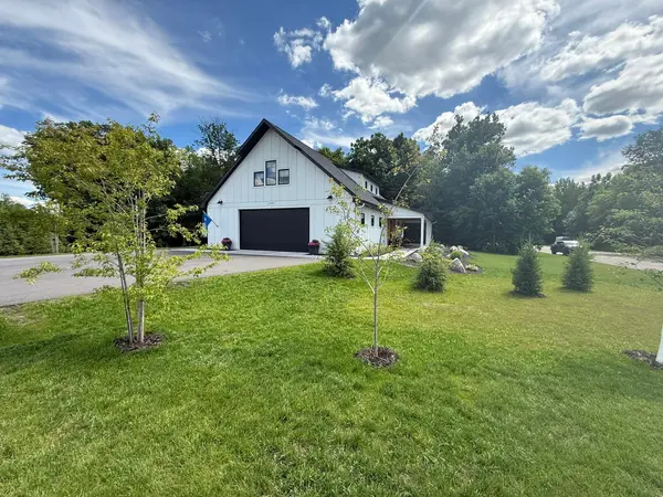 1397 Burroughs RD, Detroit Lakes, MN 56501