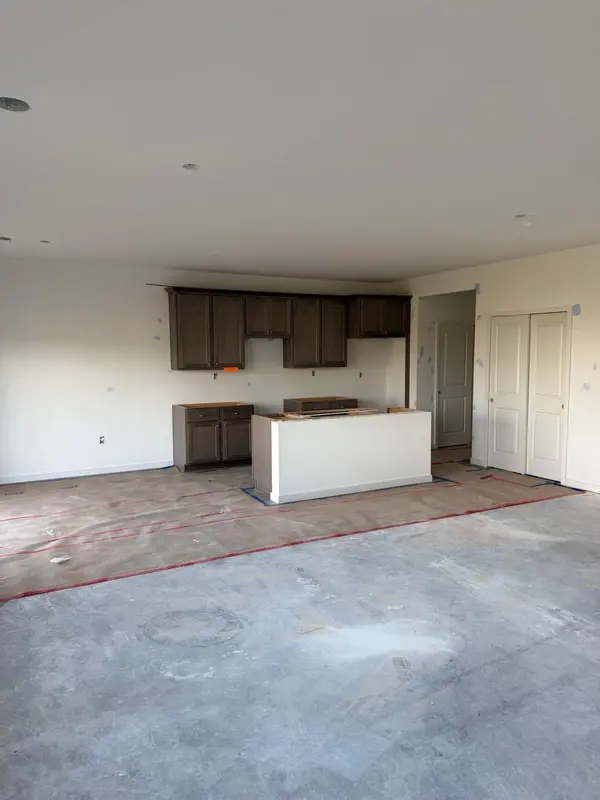 1804 Dale PL SE, Pine Island, MN 55963