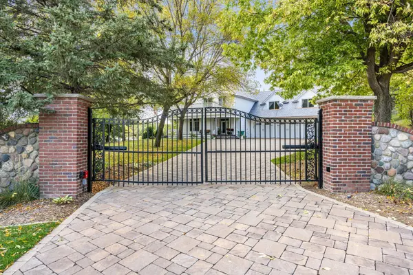 5461 Quimby AVE NW, Annandale, MN 55302