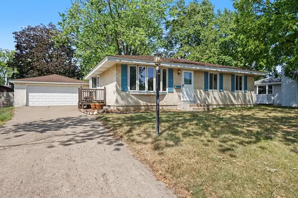 1431 Dayton AVE, Saint Paul Park, MN 55071