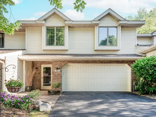 493 Sterling ST S, Maplewood, MN 55119