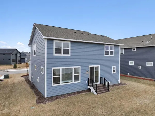 10268 Arrowwood PATH, Woodbury, MN 55129