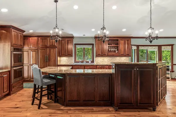400 Creek Side DR SE, Saint Michael, MN 55376