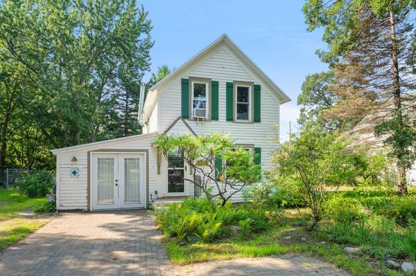 6349 Oak ST, North Branch, MN 55056