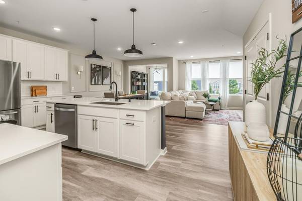 9607 4th ST N, Lake Elmo, MN 55042