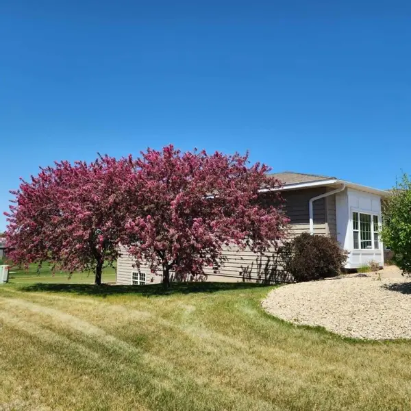 2143 Northdale BLVD NW, Coon Rapids, MN 55433