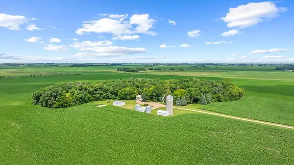 2765 390th ST, Boyd, MN 56218