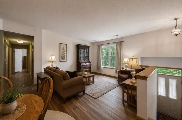 625 Wesley Commons DR #47, Golden Valley, MN 55427