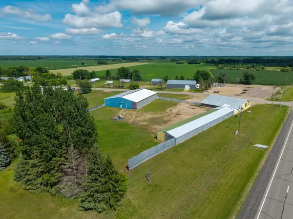 11 Eastside DR, Verndale, MN 56481