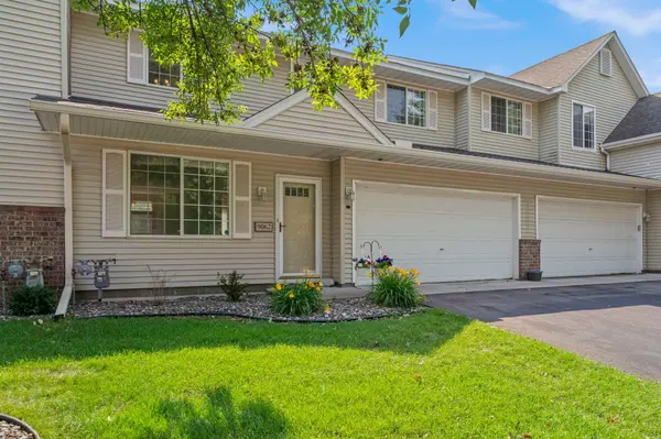 9062 Merrimac LN N, Maple Grove, MN 55311