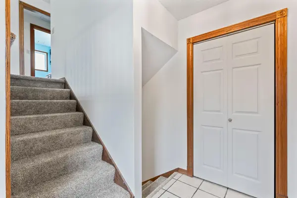 647 2nd ST NE, Blooming Prairie, MN 55917