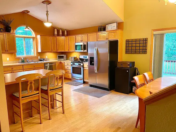 13961 Grand Oaks CT, Baxter, MN 56425