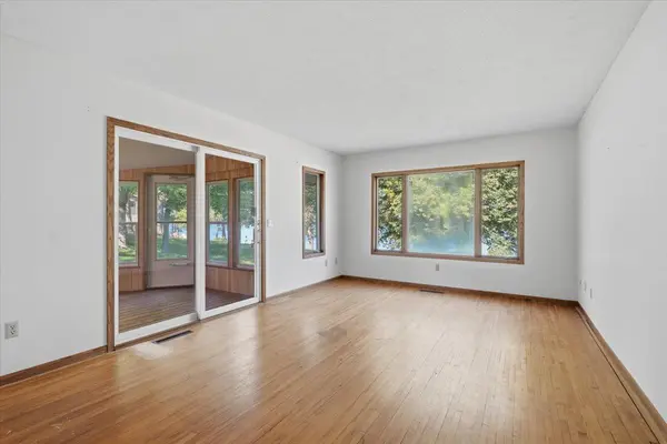 796 Magnor Lake DR, Clayton, WI 54004