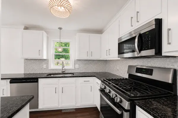 2110 Stillwater ST, White Bear Twp, MN 55110