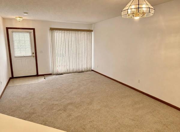 1729 Riverwood DR #64, Burnsville, MN 55337