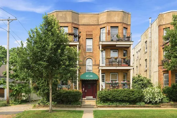 87 Kent ST #2, Saint Paul, MN 55102