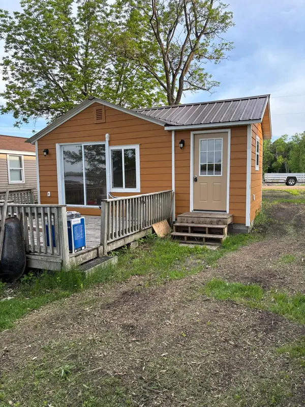 2001 N Ketelle DR NE, Osakis, MN 56360