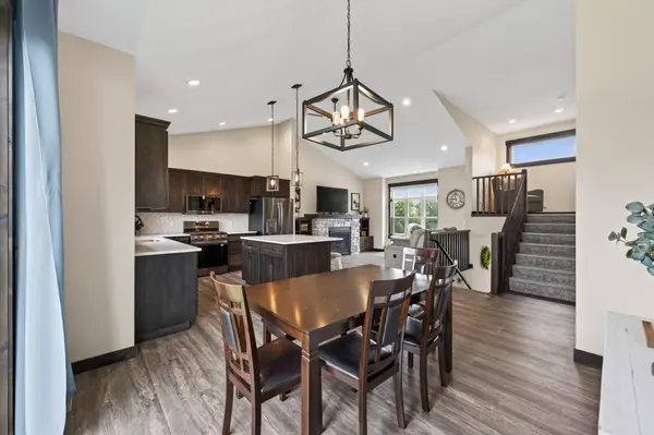 411 Westwood DR, River Falls, WI 54022
