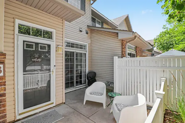 8443 Cortland RD, Eden Prairie, MN 55344