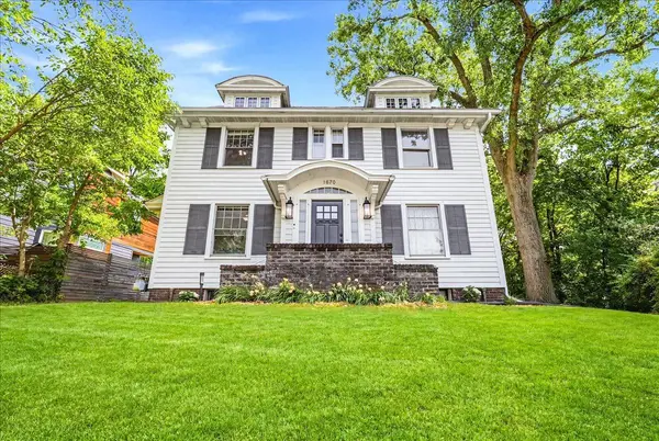 1070 Bradley ST, Saint Paul, MN 55130