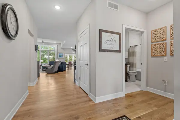 27100 Petes Hill TRL, Elko New Market, MN 55020