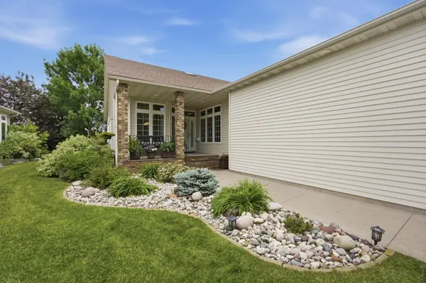 424 44th AVE S, Moorhead, MN 56560