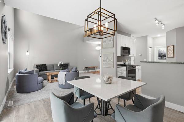 16320 Jatos CIR, Lakeville, MN 55044