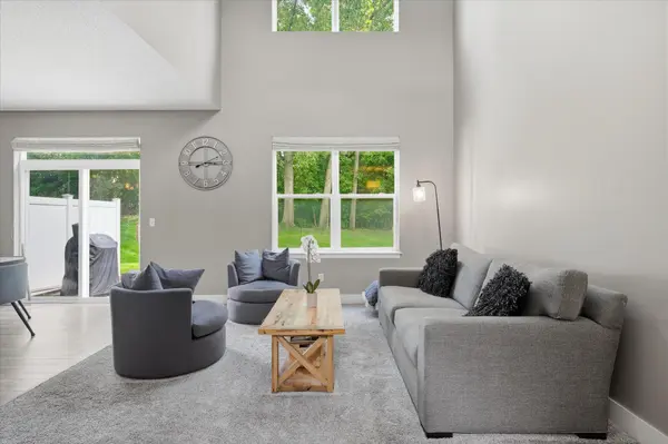 16320 Jatos CIR, Lakeville, MN 55044