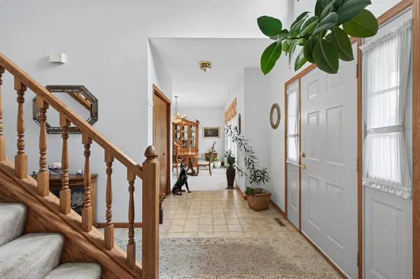 2230 Woodbridge WAY, Woodbury, MN 55125