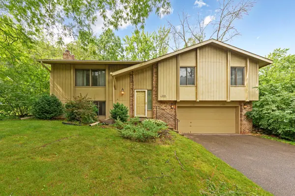 12108 Red Oak CT S,  Burnsville,  MN 55337