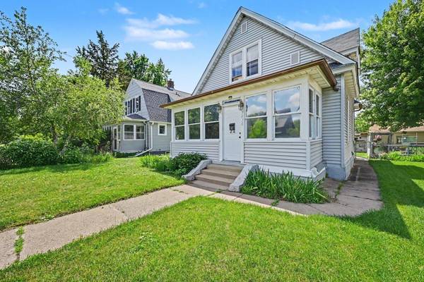 3836 11th AVE S, Minneapolis, MN 55407