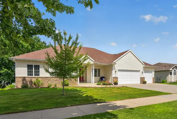 2967 Darcy DR NE, Rochester, MN 55906