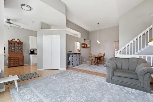 15035 December WAY, Rosemount, MN 55068