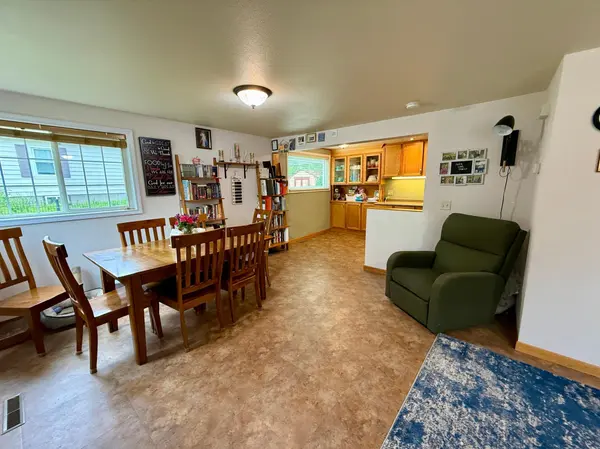 744 5th AVE NW, Valley City, ND 58072