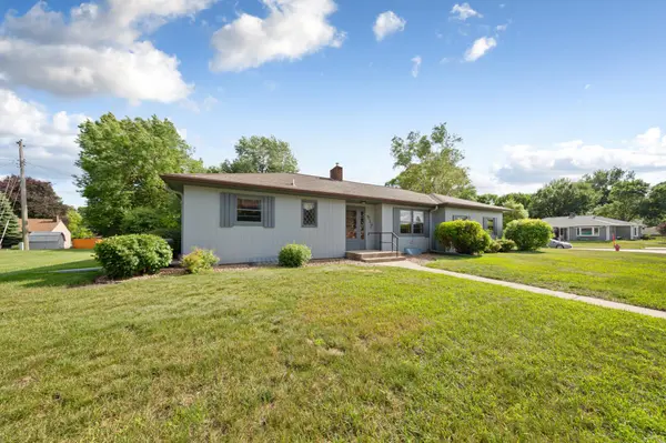 517 Court AVE, Gaylord, MN 55334