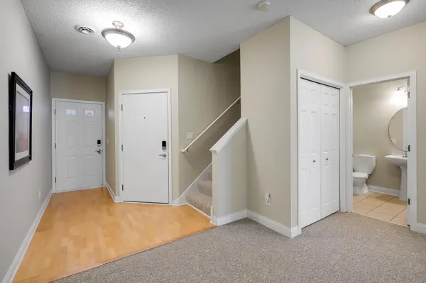 2144 Village TRL, Mound, MN 55364