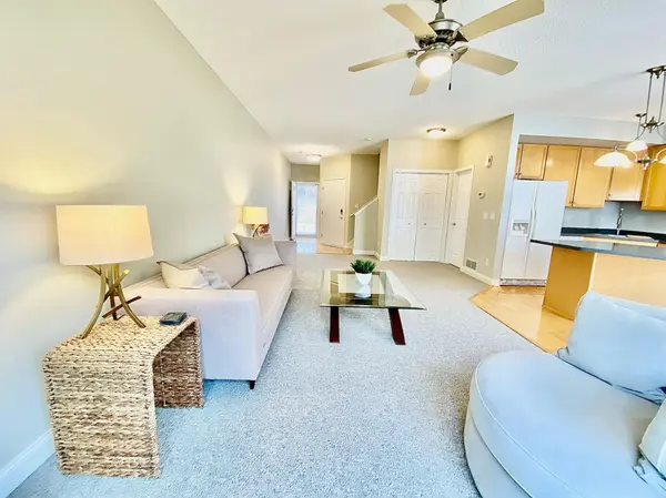 2144 Village TRL, Mound, MN 55364