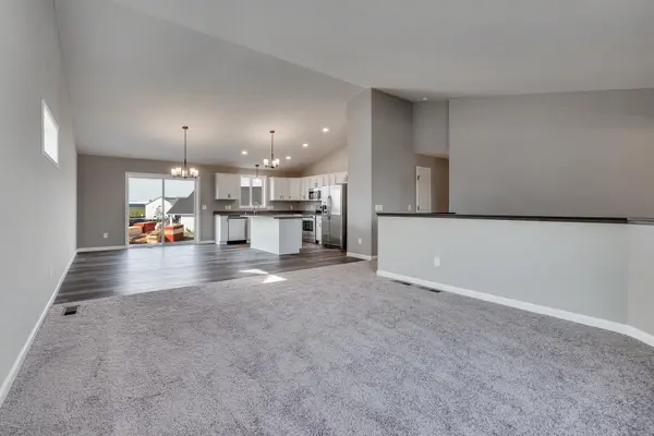 4706 2nd Street CT NE, Saint Cloud, MN 56304