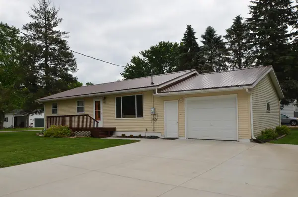 215 Rails AVE W, Eden Valley, MN 55329
