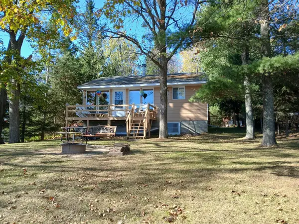 2047 Clover LN NE, Longville, MN 56655