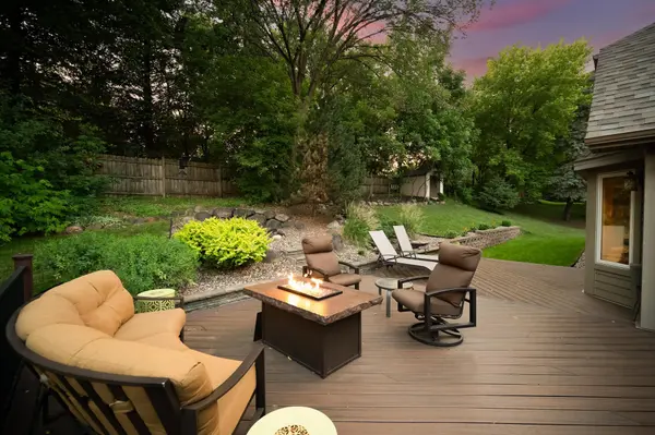 19625 Ireland WAY, Lakeville, MN 55044