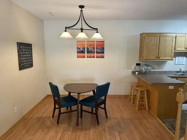 7817 W 145th ST, Savage, MN 55378